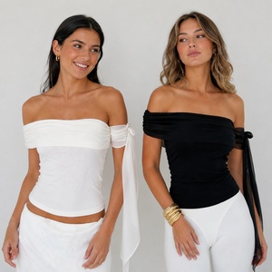 Top Corto sin Tirantes con Volantes y Detalle de Lazo para Mujer, Color Sólido, Estilo Vacacional, Camiseta en Oferta - Product Image 1