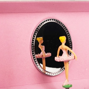Siempre brillante venta al por mayor de alta calidad de lujo personalizado Color cuadrado de madera MDF 4 pulgadas manivela unicornio Arco Iris caja de música - Product Image 2