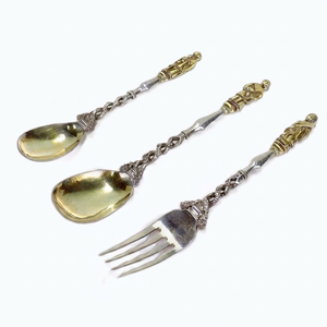 Ensemble de couverts vintage en métal, 3 pièces, avec poignées plaquées or, finition miroir haute brillance, design durable, pour les occasions de mariage - Product Image 1