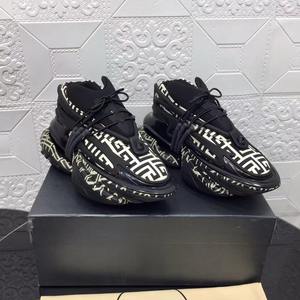 أحذية رياضية رجالية عصرية جديدة لعام <span class=keywords><strong>2026</strong></span>، أحذية مصممة بالجملة عالية الجودة، أحذية كاجوال رائجة للرجال والنساء - Product Image 5