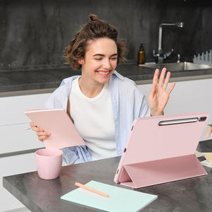 Cover protettiva a tre ripiegatura per custodia Samsung <span class=keywords><strong>Galaxy</strong></span> <span class=keywords><strong>Tab</strong></span> <span class=keywords><strong>S8</strong></span>/S7 (2022/2020) da 11 pollici custodia posteriore morbida in TPU con penna Solt - Product Image 6