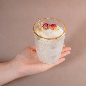 LANJO Wholesale Handmade Soy Wax Dried Flower Scented Art <b>Candle</b> with Glass Jar Custom Size & Shape Available - Product Image 3