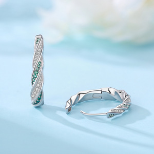 Nuevos Pendientes de Aro con Circonita Verde en Corte Redondo, Inspirados en la Naturaleza, de Latón Blanco, para Joyería Diaria de Mujer - Product Image 2