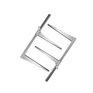 Pince à poutre galvanisée électrique industrielle. Serre-joint métrique automatique robuste pour une construction sécurisée et résistante à la rouille. - Product Image 2