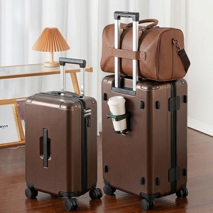 Nouvel ensemble de bagages de voyage <span class=keywords><strong>à</strong></span> roulettes en polycarbonate bleu léger, bagages de voyage 20'' 22'' 24'' 26'', faible MOQ, <span class=keywords><strong>4</strong></span> <span class=keywords><strong>roues</strong></span>, 2 valises <span class=keywords><strong>à</strong></span> roulettes - Product Image 1