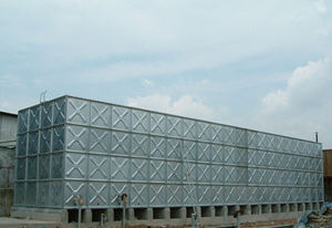 25*10*4m réservoir d'<span class=keywords><strong>eau</strong></span> en acier pressé 1000M3 réservoir d'<span class=keywords><strong>eau</strong></span> en acier galvanisé pour la récolte <span class=keywords><strong>de</strong></span> <span class=keywords><strong>pluie</strong></span> - Product Image 3