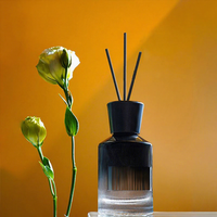 Diffuseur de parfum pour voiture et pièce, CWM, petit, mini, longue durée, luxe, huile essentielle, flacon en verre