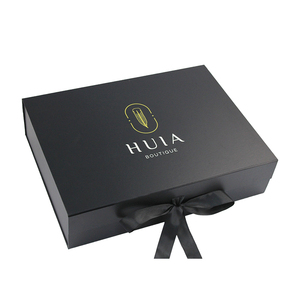 Wholesale Custom Luxury <b>Paper</b> Magnet Folding Magnetic Gift Box Garment Apparel Clothing Packaging Box - Product Image 3