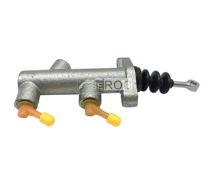 Pièces de tracteur F0NN7A543AB 81864590 Maître-cylindre de frein 81867084 F0NN7A543AA - Product Image 1