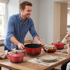Lot de 10 casseroles et faitouts rouges en <span class=keywords><strong>aluminium</strong></span> moulé sous pression, antiadhésives, sans PFOA, pour cuisine domestique, personnalisables OEM - Product Image 6