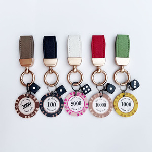 Chaveiro de Ficha de Poker com Formato de Dado para Casais, Pingente de Bolsa ou Mochila, Presente de Amuleto da Sorte, Acessório de Metal em Liga de Zinco - Product Image 3