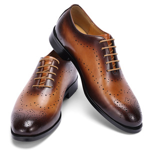 Chaussures habillées en cuir pour hommes, très vendues, pour fêtes et bureau, mocassins élégants pour hommes, semelle souple en caoutchouc, chaussures personnalisées pour hommes - Product Image 1