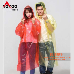Impermeable de Bolsillo, Impermeable Desechable de PE para Adultos, Ropa Impermeable Universal para Senderismo y Viajes - Product Image 3