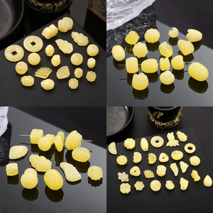 Perles d'espacement géométriques irrégulières en résine synthétique ambre sculptée, parfumées à la colophane, pour la création de bijoux faits main - Product Image 1