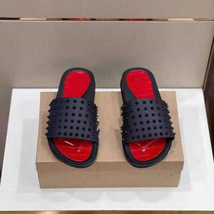 2026 Ciabatte Estive Impermeabili da Uomo e Donna per Esterni, Direttamente dalla Fabbrica, di Alta Qualità, con Suole Durevoli in Gomma PVC, Ideali per Camminare a Piedi Nudi - Product Image 4