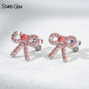 Pendientes de Diamantes de Laboratorio, Oro de 10K, Corte Redondo, 0.78CTW, Color Rosa, Claridad VS, Pendientes de Diamantes Cultivados en Laboratorio - Product Image 3