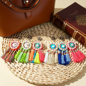 Portachiavi in stile etnico con nappa colorata decorativa per borsa o auto, 2 per colore, scatola da 360 pezzi - Product Image 2