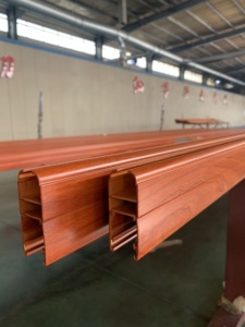 Service de découpe de profilés en <span class=keywords><strong>aluminium</strong></span> de haute qualité de la série 6000 pour l'usine d'<span class=keywords><strong>aluminium</strong></span> d'Afrique du <span class=keywords><strong>Sud</strong></span> (alliage 6063-T5) - Product Image 5