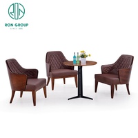 Mobilier d'hôtel, fauteuil de café, canapé de loisirs, chaise de salon intérieur, bois massif, cuir noir, chaise de salle à manger rembourrée