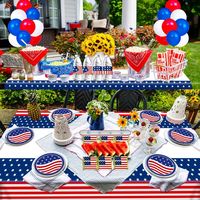 4 juillet fête patriotique fournitures rouge blanc bleu assiettes nappe bannières Cupcake Toppers ballons ensemble pour le jour de l'indépendance