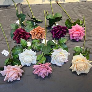 Artesanía floral Real Touch para bodas reales Elegancia impermeable atemporal por un proveedor principal - Product Image 2