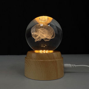 Luce LED USB Personalizzata con Base in Legno, Sfera di Cristallo 3D Incisa al Laser, Piccola Luce Notturna con Motivo del Sistema Solare - Product Image 2