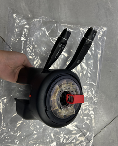 Per <span class=keywords><strong>Mercedes</strong></span>-Benz W204 W207 interruttore indicatore di direzione 2129007923/2129007017 sensore di combinazione tergicristallo per angolo direzionale - Product Image 4