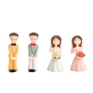 Figurines de couple de mariage en PVC, décorations de mariage de style dessin animé pour centre de table - Product Image 5