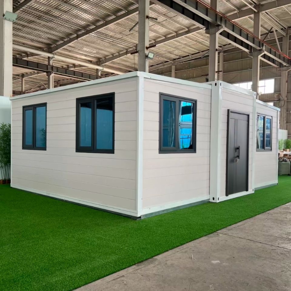 Waterproof 40ft 20ft Insulated Folding Prefabricated Container House