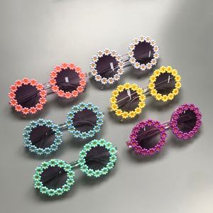 Nuovi Occhiali da Sole Rotondi per Bambini con Motivo a Girasole, Protezione UV400 per Ragazze e Ragazzi, Occhiali Sportivi per Neonati, Protezione Solare per Esterni - Product Image 4