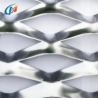 Lámina de Metal Expandido de Aluminio con Orificios de Diamante, Moderna, Duradera y Anticorrosiva, para Fachadas de Edificios