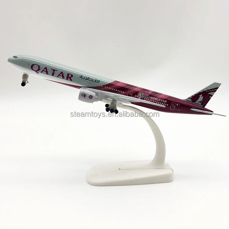 カタール航空ボーイング777模型(長さ20センチ•金属製)外箱•スタンド付き Diecast Aircraft Model 20CM Qatar Airways B777 - 1/300 Scale