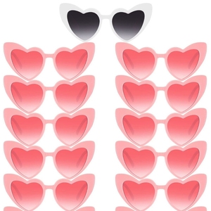 Ensemble <span class=keywords><strong>de</strong></span> décoration <span class=keywords><strong>de</strong></span> mariage en forme <span class=keywords><strong>de</strong></span> cœur pour les cadeaux <span class=keywords><strong>de</strong></span> fête <span class=keywords><strong>de</strong></span> bachelorette, cadeaux <span class=keywords><strong>de</strong></span> mariage pour femmes, lunettes <span class=keywords><strong>de</strong></span> <span class=keywords><strong>soleil</strong></span> tendance surdimensionnées - Product Image 6