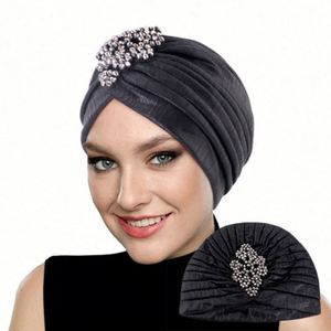 Venta al por mayor de turbantes para mujer con accesorios metálicos, sombrero indio de poliéster sólido, de lujo, transpirable, étnico, musulmán, para uso diario. - Product Image 5