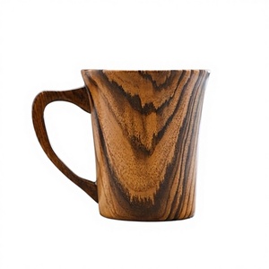Tasses en bois de style écologique, style classique, sans danger pour les aliments, pour cuisines et maisons durables, favorisant une vie naturelle, choix de vaisselle éco-responsables - Product Image 1
