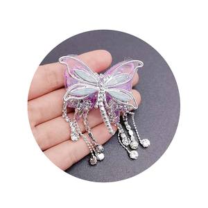 Accesorios de Material para Manualidades: Cadena para Teléfono con Mariposa de Bordado Ilusorio, Lazo, Perla, Bolígrafo Decorativo y Cuentas para Pulsera - Product Image 4