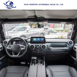 أفضل سعر في بكين لسيارة BJ40 رباعية الدفع موديل 2025، محرك 40 لتر 2.3 تيربو، ناقل حركة أوتوماتيكي، لون داكن، عجلات R17، جديدة وعالية السرعة - Product Image 5