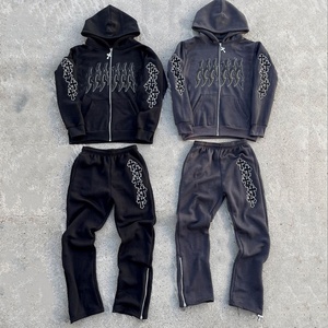 Sudadera con capucha vintage para hombre con logo OEM personalizado, conjunto de dos piezas con cremallera completa y pedrería, transpirable, de algodón ecológico y forro polar de terciopelo. - Product Image 1