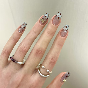 30 piezas de puntas precortadas con estampado de leopardo y diseño de lazo, forma trapezoidal corta, sensación de gama alta, pegatinas de uñas Hot Girl - Product Image 2