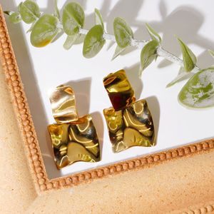 Bijoux anti-ternissement en gros, plaqué or 14 carats, acier inoxydable, boucles d'oreilles pendantes géométriques, boucles d'oreilles brillantes argentées pour les fêtes - Product Image 2