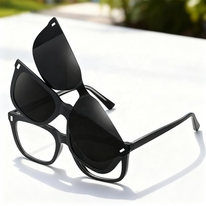 <span class=keywords><strong>Gafas</strong></span> Magnéticas con Clip para Hombre, Duraderas, Anti-Sol, TR90, Polarizadas, UV400, para la Vida Diaria, 3 en 1, Bloqueo de Luz Azul, para <span class=keywords><strong>Presbicia</strong></span>, 2026 - Product Image 1
