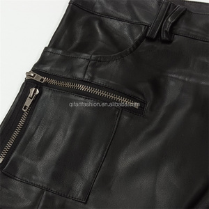 Pantalones de campana personalizados con cremallera lateral acampanados de cuero <span class=keywords><strong>Cargo</strong></span> pantalones de motocicleta para hombres - Product Image 4