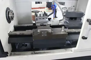 Vendita diretta della fabbrica della cina della macchina del metallo del tornio di Cnc del letto piano CK6140