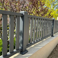 Panel de aluminio negro carbón con recubrimiento en polvo para valla, poste decorativo, tapa biselada y base acampanada para muro exterior de villa y jardín