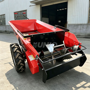 Épandeur de fumier de vache, de litière de poulet et de fumier animal monté sur tracteur, facile à utiliser - Product Image 3
