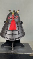 Casque de samouraï avec un crests doré unique, casque portable parfait pour le cosplay, la collection et l'exposition à domicile