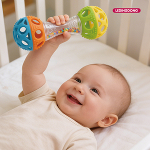 Jouets pour bébés nouveau-nés sans BPA, hochet en silicone à mâcher pour bébés de 0 à 6 mois - Product Image 4