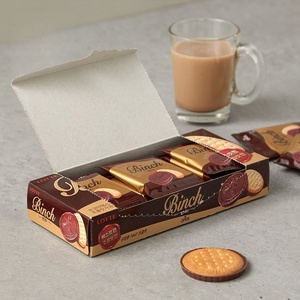 Korean Original Importado Lotte Binchs Chocolate Sandwich Galletas Fresa Sabor Snack 102G - Product Image 4