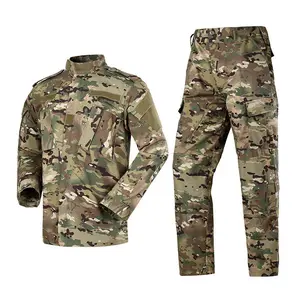 Traje de ropa de camuflaje Uniforme táctico resistente al desgaste para hombres Verde impermeable