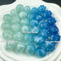 Perles en résine UV à changement de couleur en forme de patte de chat et de patte d'ours, pour bracelets DIY, chaînes de téléphone et perles d'espacement, vente en gros, couleurs assorties